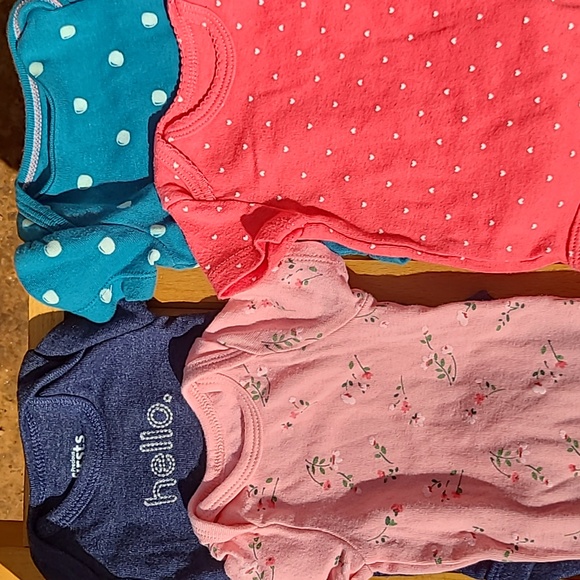 Other - (4) Newborn Bodysuits EUC